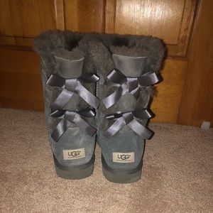 BAILEY BOW II BOOT - Color grey- size 10